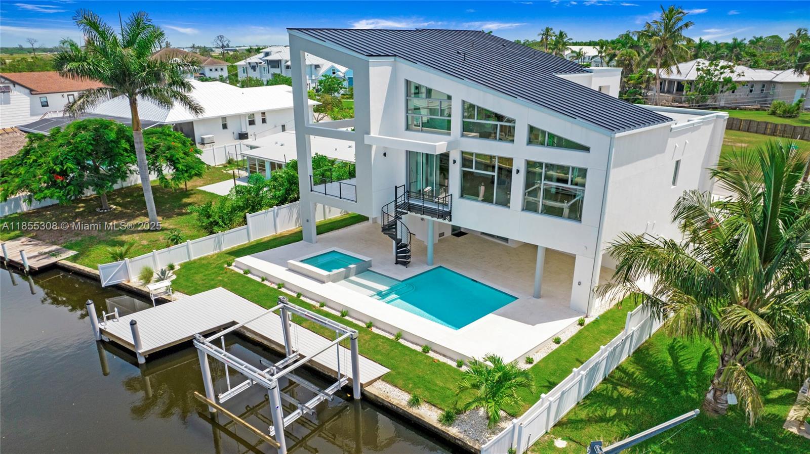 BROOKSIDE - Residential