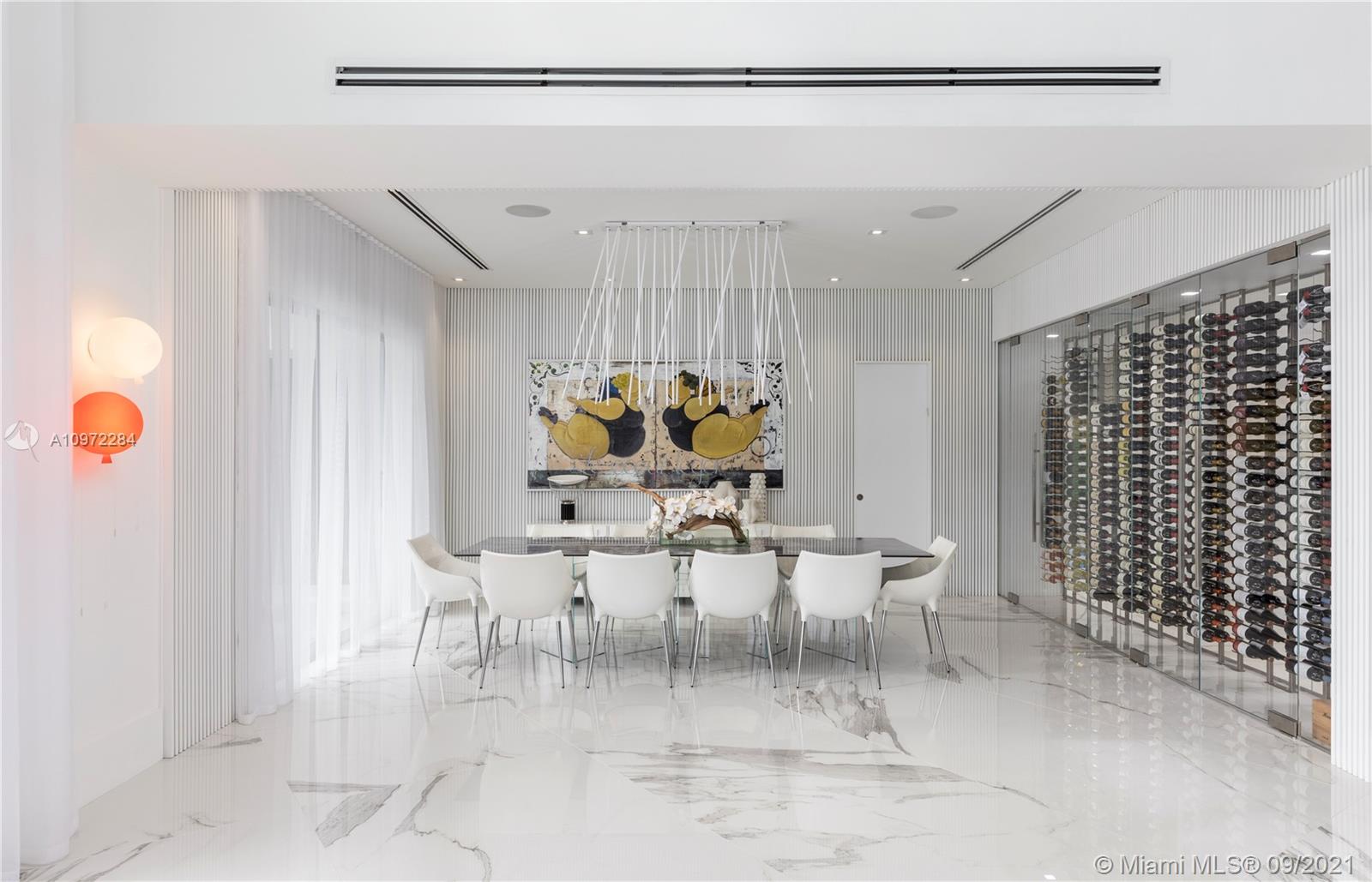 SUNRISE HARBOUR REV PL - Residential