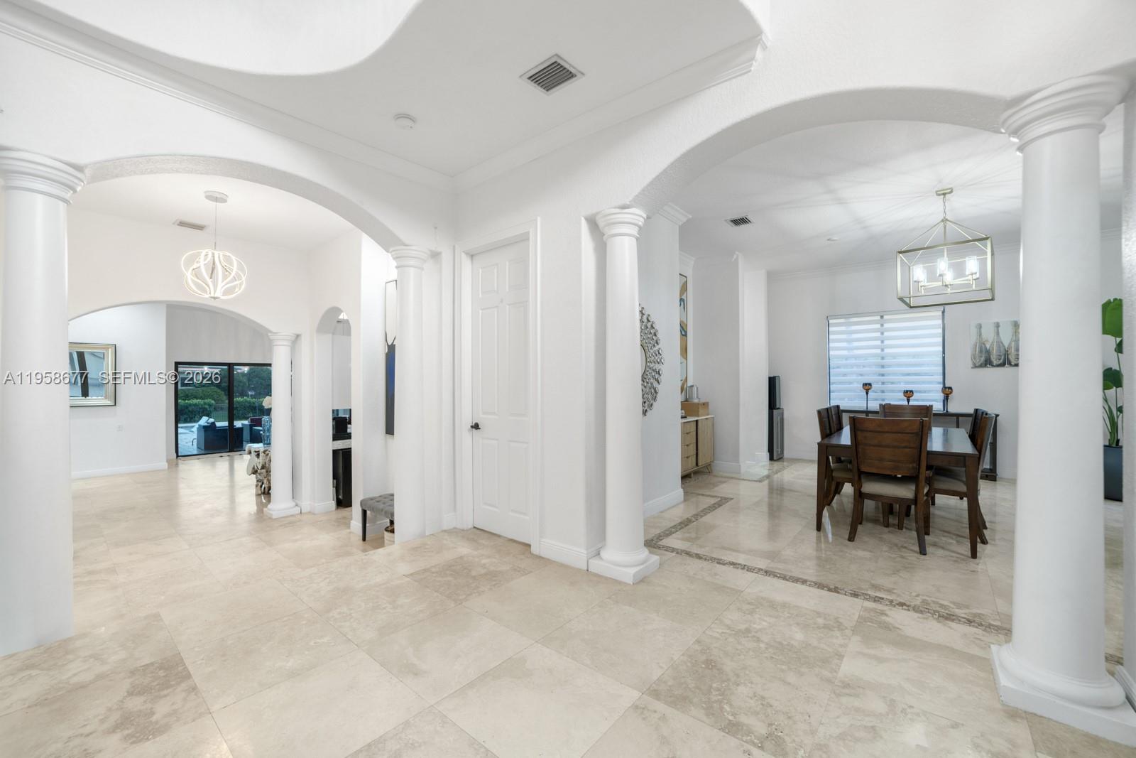 CUTLER CAY - Residential