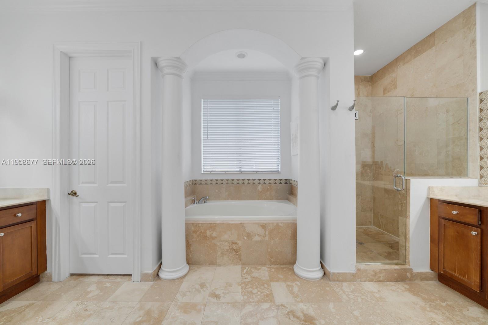 CUTLER CAY - Residential