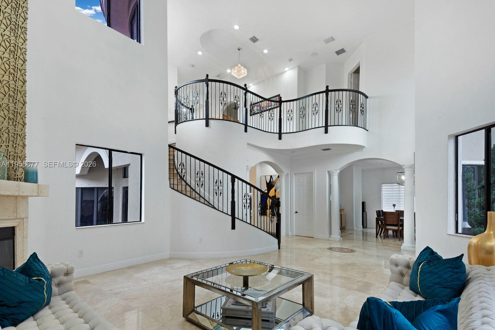 CUTLER CAY - Residential