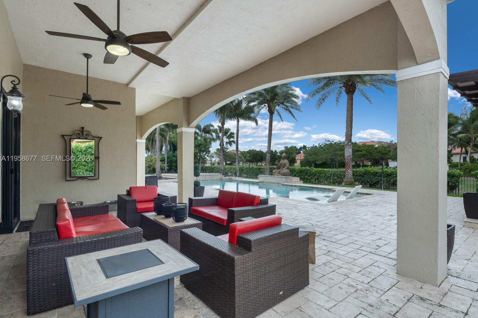 CUTLER CAY - Residential