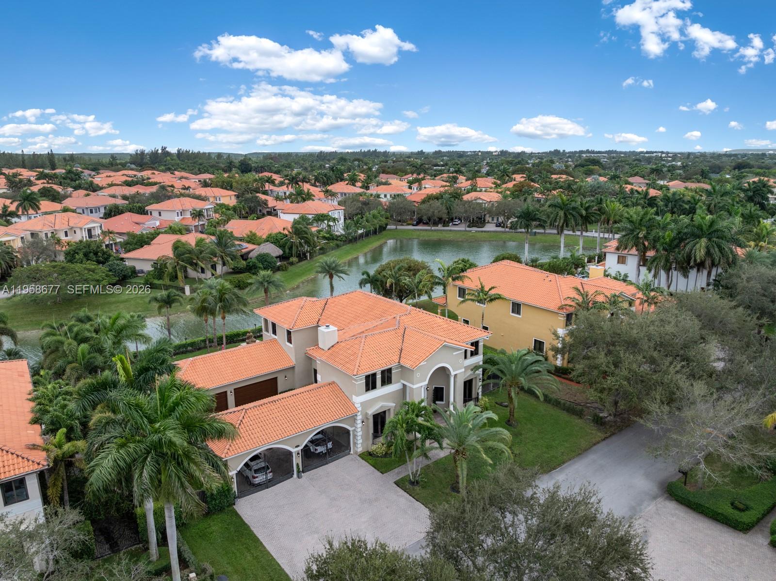 CUTLER CAY - Residential