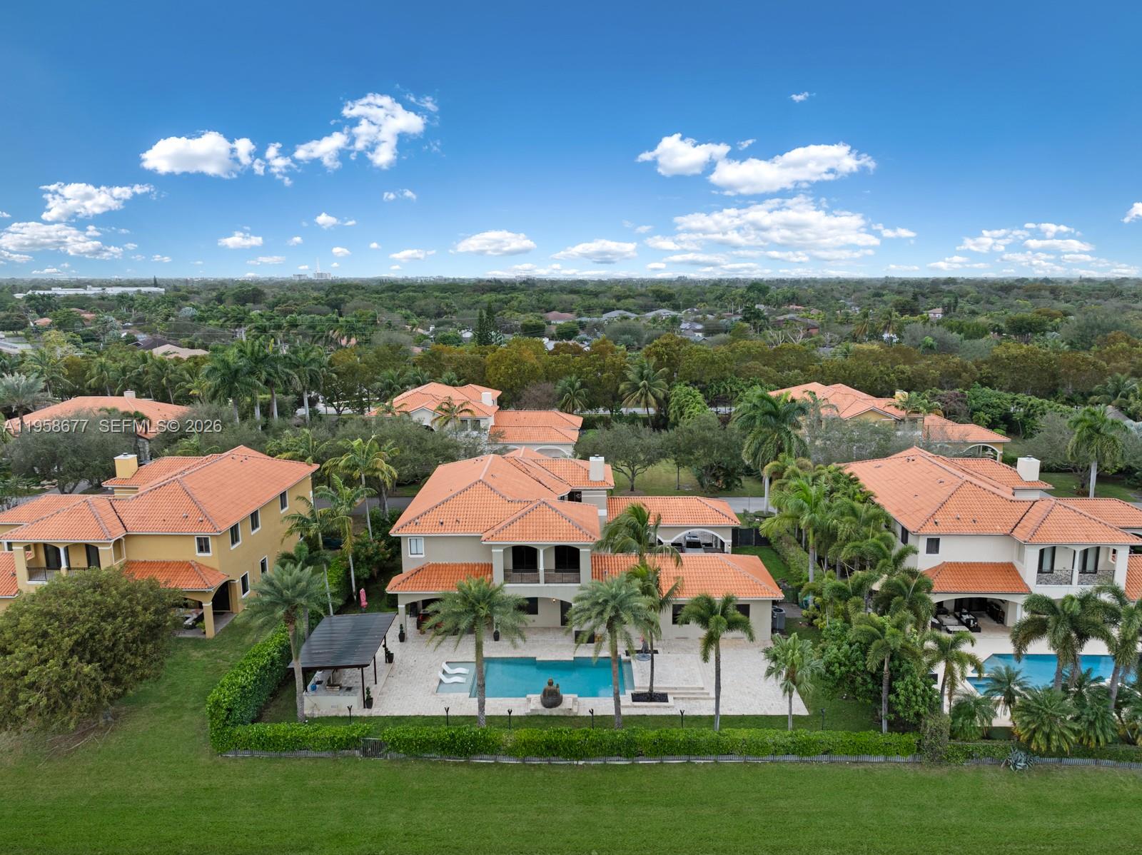 CUTLER CAY - Residential