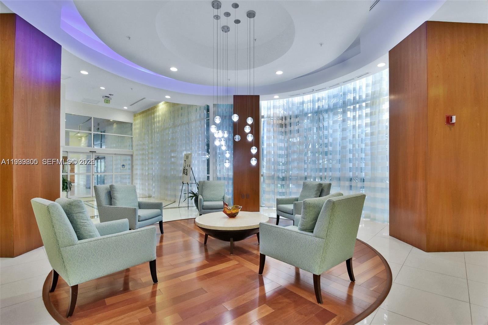 6301 Collins Ave 1907