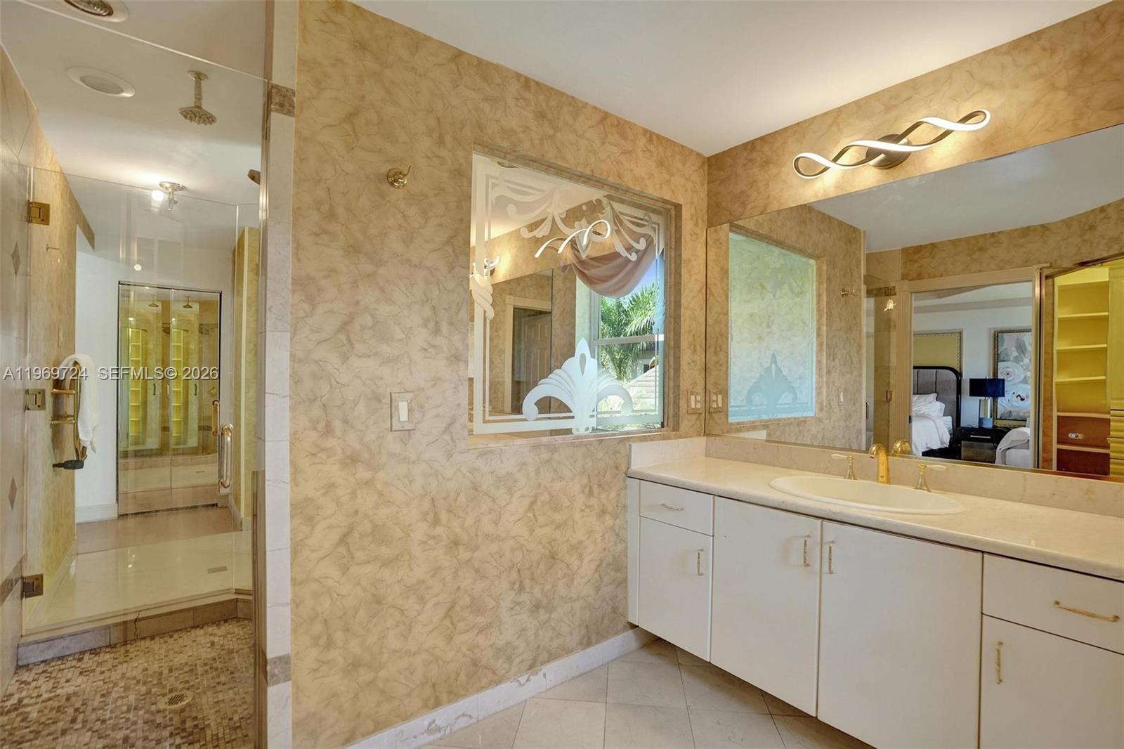 SILVER LAKES PHASE III RE - Residential Lease