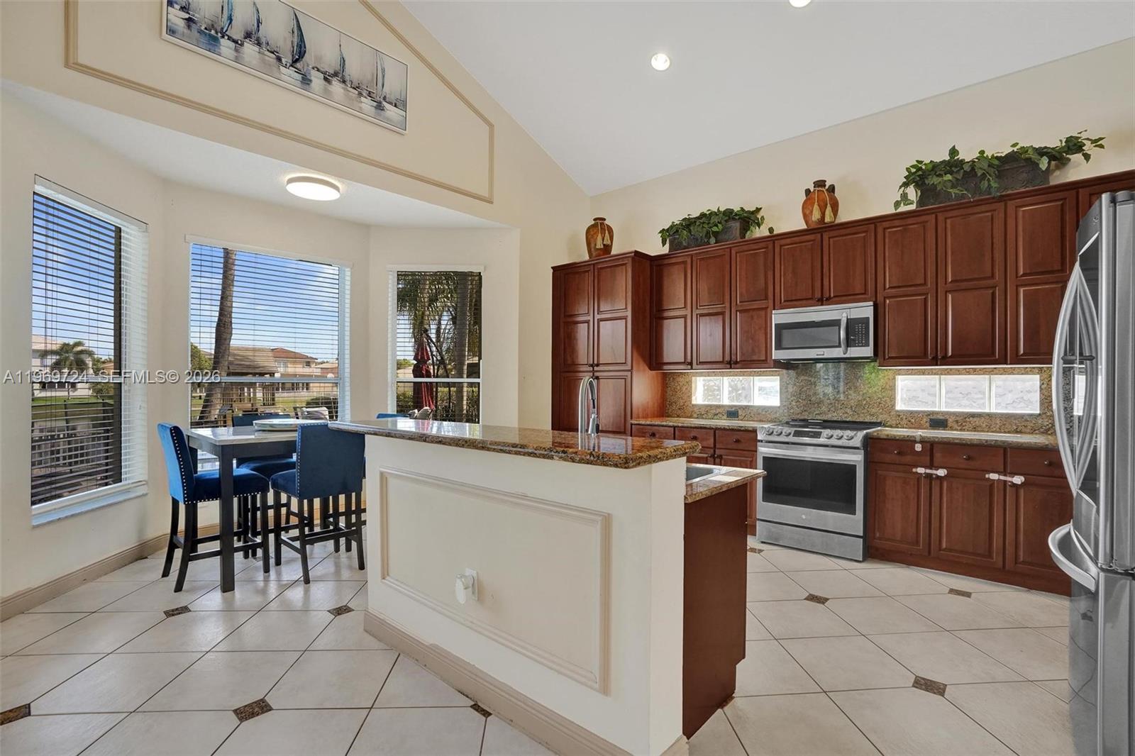 SILVER LAKES PHASE III RE - Residential Lease