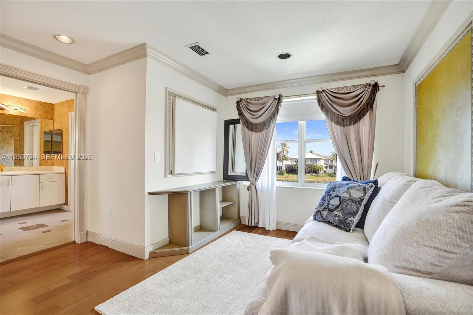 SILVER LAKES PHASE III RE - Residential Lease