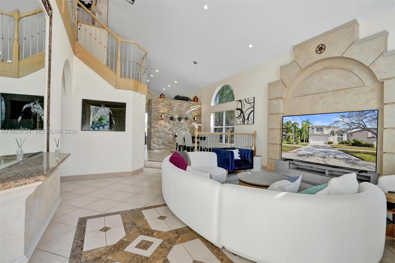 SILVER LAKES PHASE III RE - Residential Lease