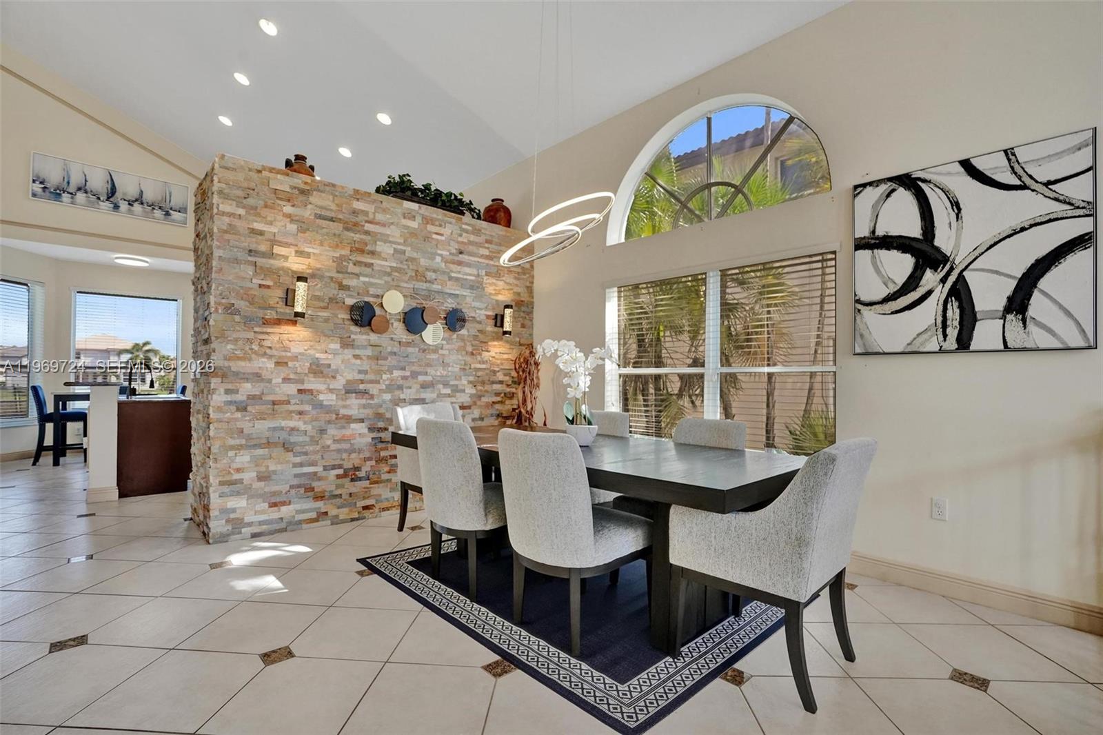 SILVER LAKES PHASE III RE - Residential Lease