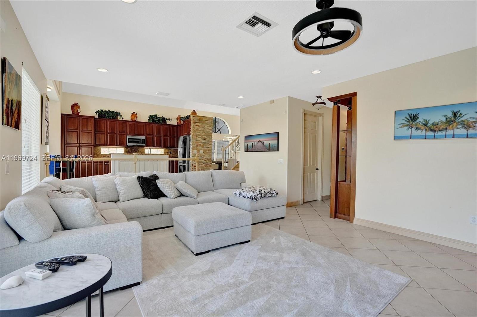 SILVER LAKES PHASE III RE - Residential Lease