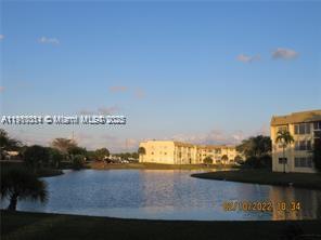 SUNRISE LAKES 53 CONDO - Residential Lease