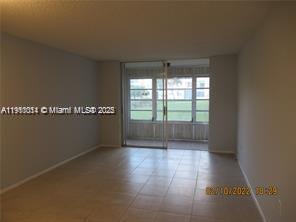 SUNRISE LAKES 53 CONDO - Residential Lease