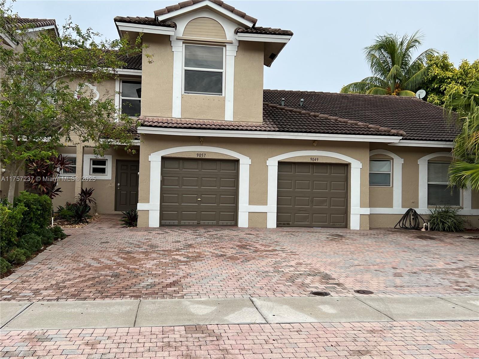 Rental Property at Address Not Disclosed, Sunrise, Miami-Dade County, Florida - Bedrooms: 3 
Bathrooms: 3  - $2,900 MO.