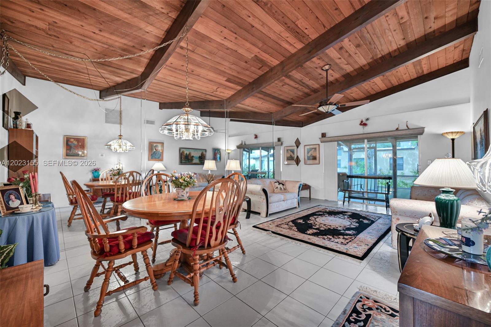 VILLAS AT CARRIAGE HILLS - Residential