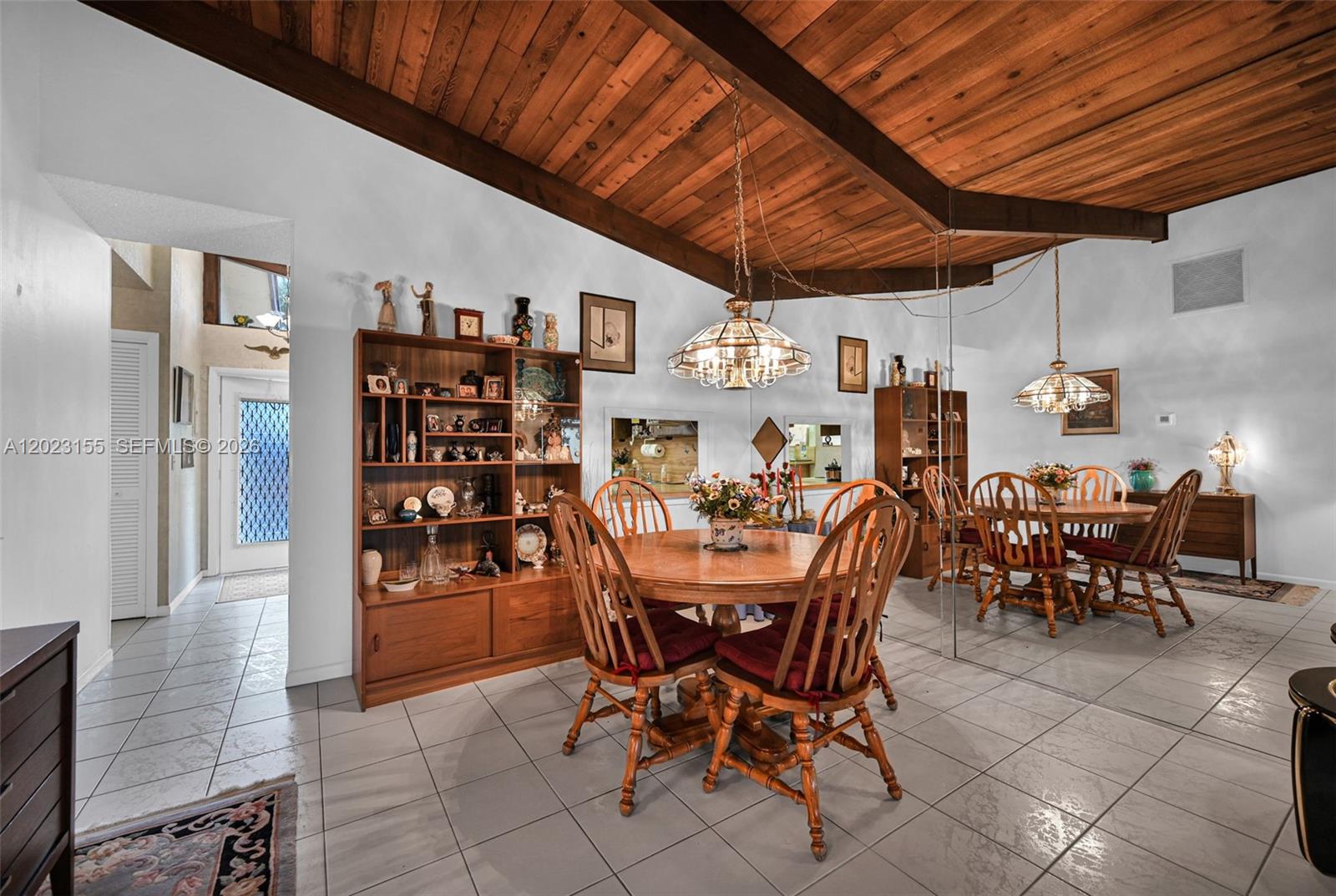 VILLAS AT CARRIAGE HILLS - Residential