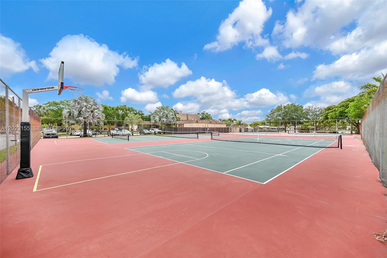 VILLAS AT CARRIAGE HILLS - Residential