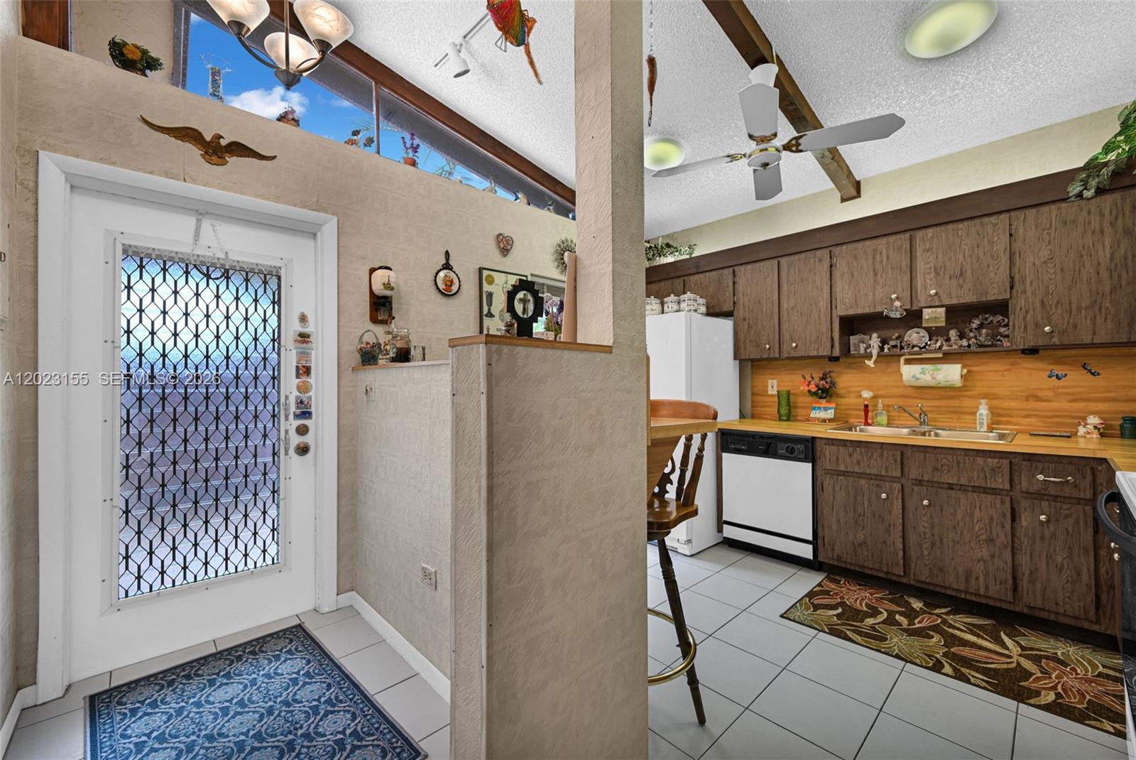 VILLAS AT CARRIAGE HILLS - Residential