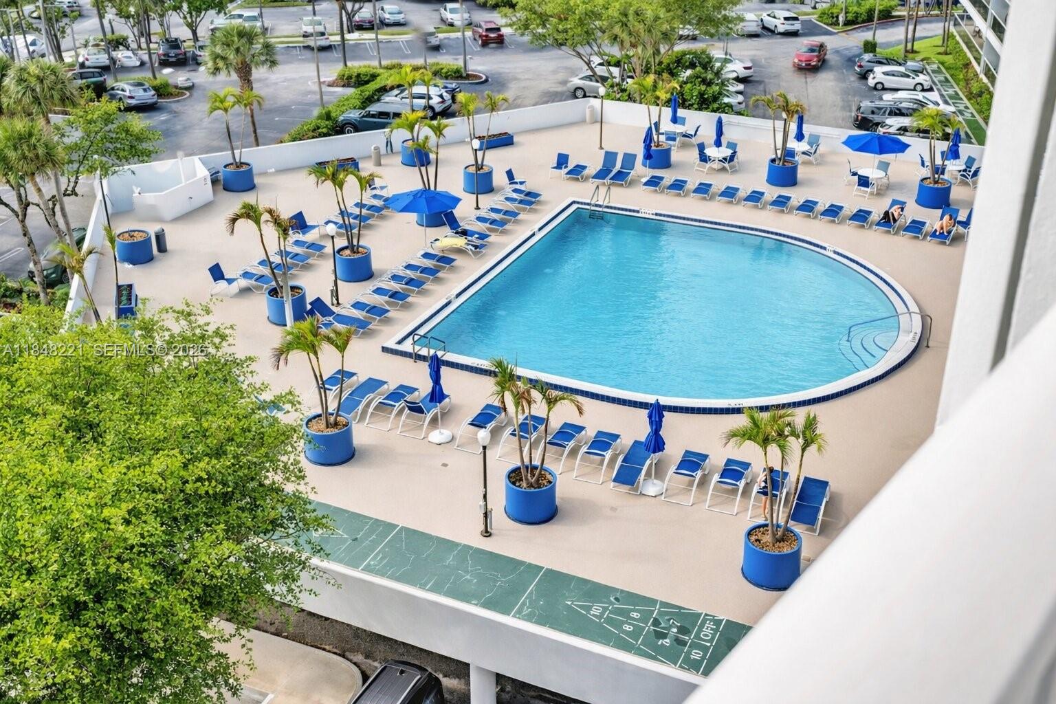 FLAMENCO CONDO TOWER II - Residential