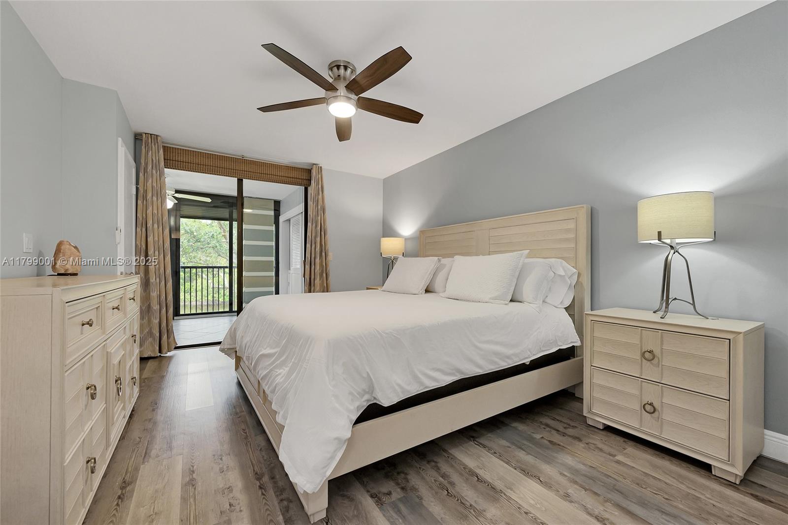 APPLEWOOD VILLAGE I-D CON - Residential