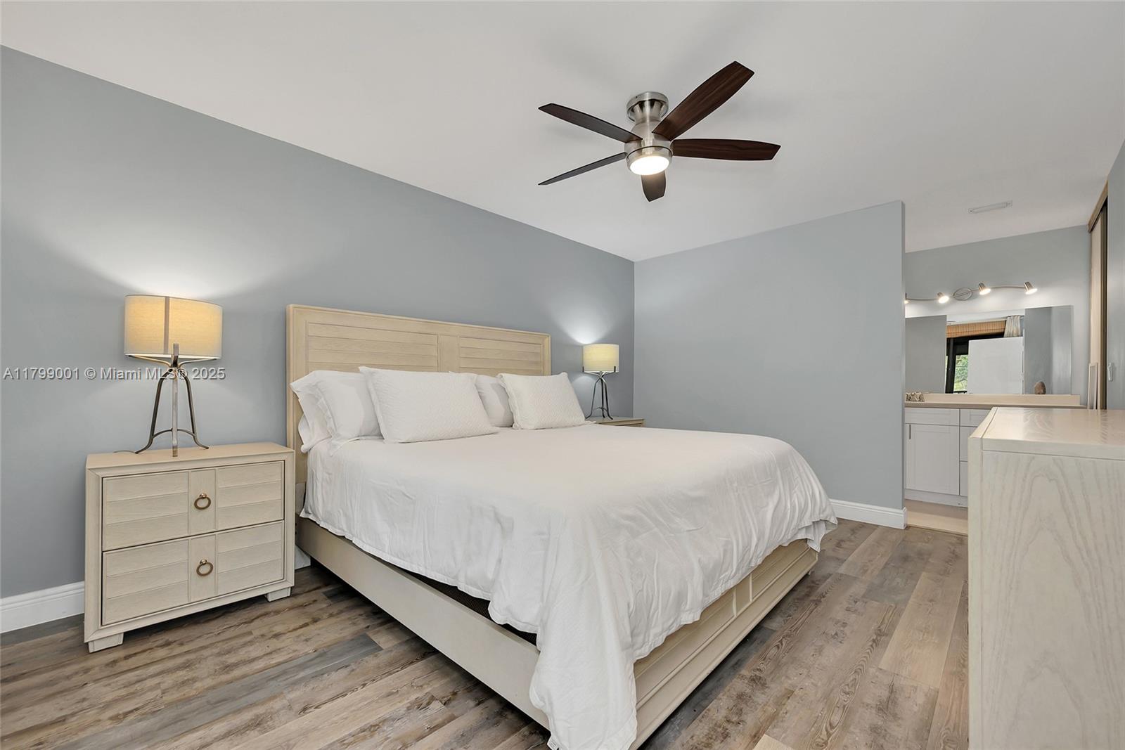 APPLEWOOD VILLAGE I-D CON - Residential