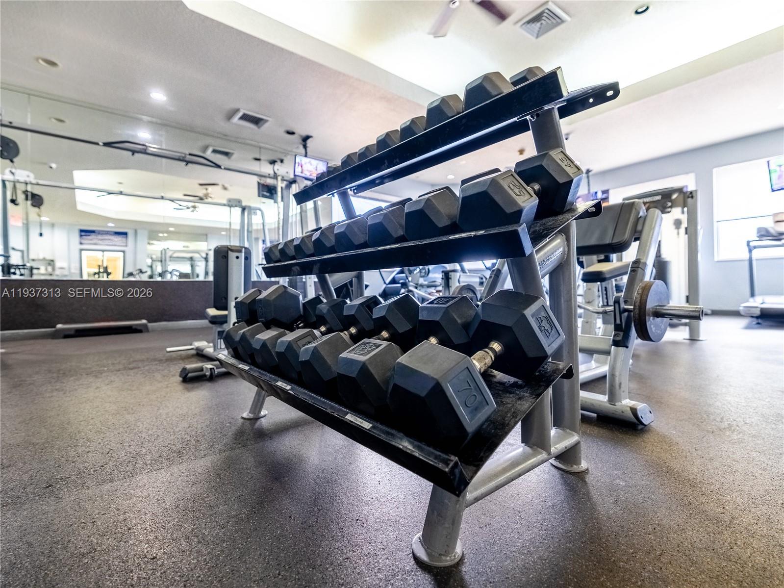 PEMBROKE ISLES IV - Residential