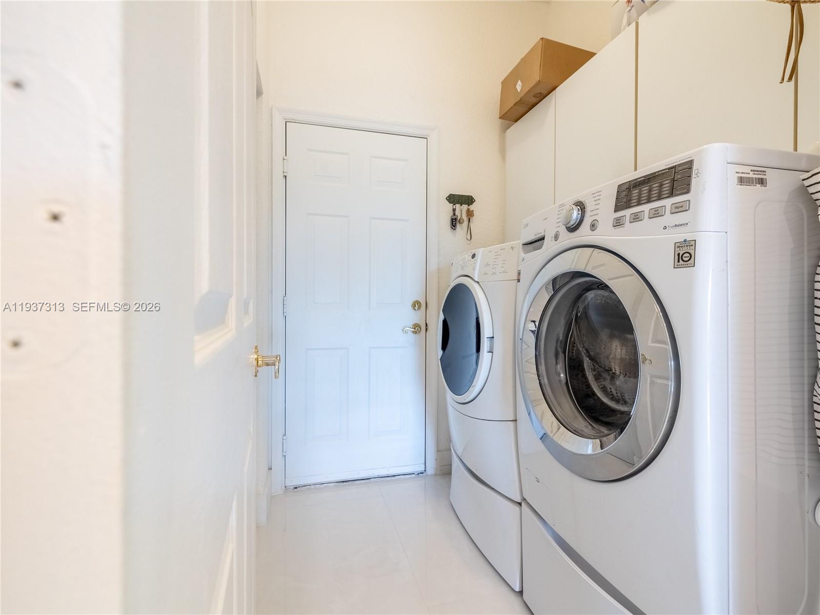 PEMBROKE ISLES IV - Residential