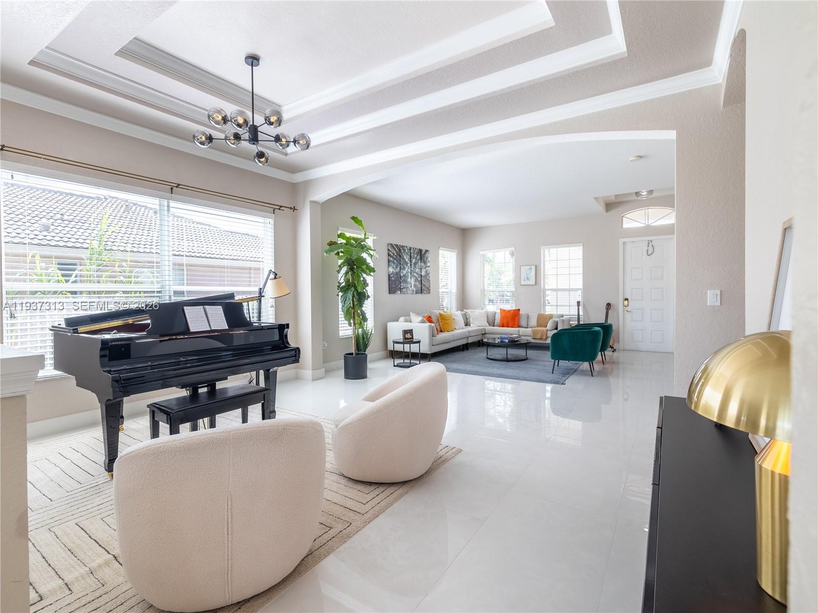 PEMBROKE ISLES IV - Residential