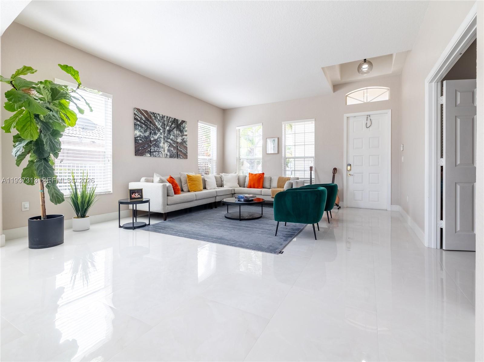 PEMBROKE ISLES IV - Residential