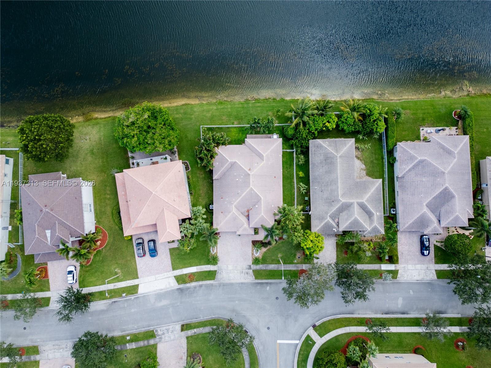 PEMBROKE ISLES IV - Residential