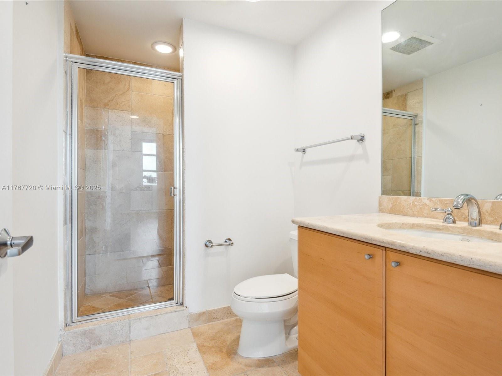 THE PORT RESIDENCES - Residential Lease