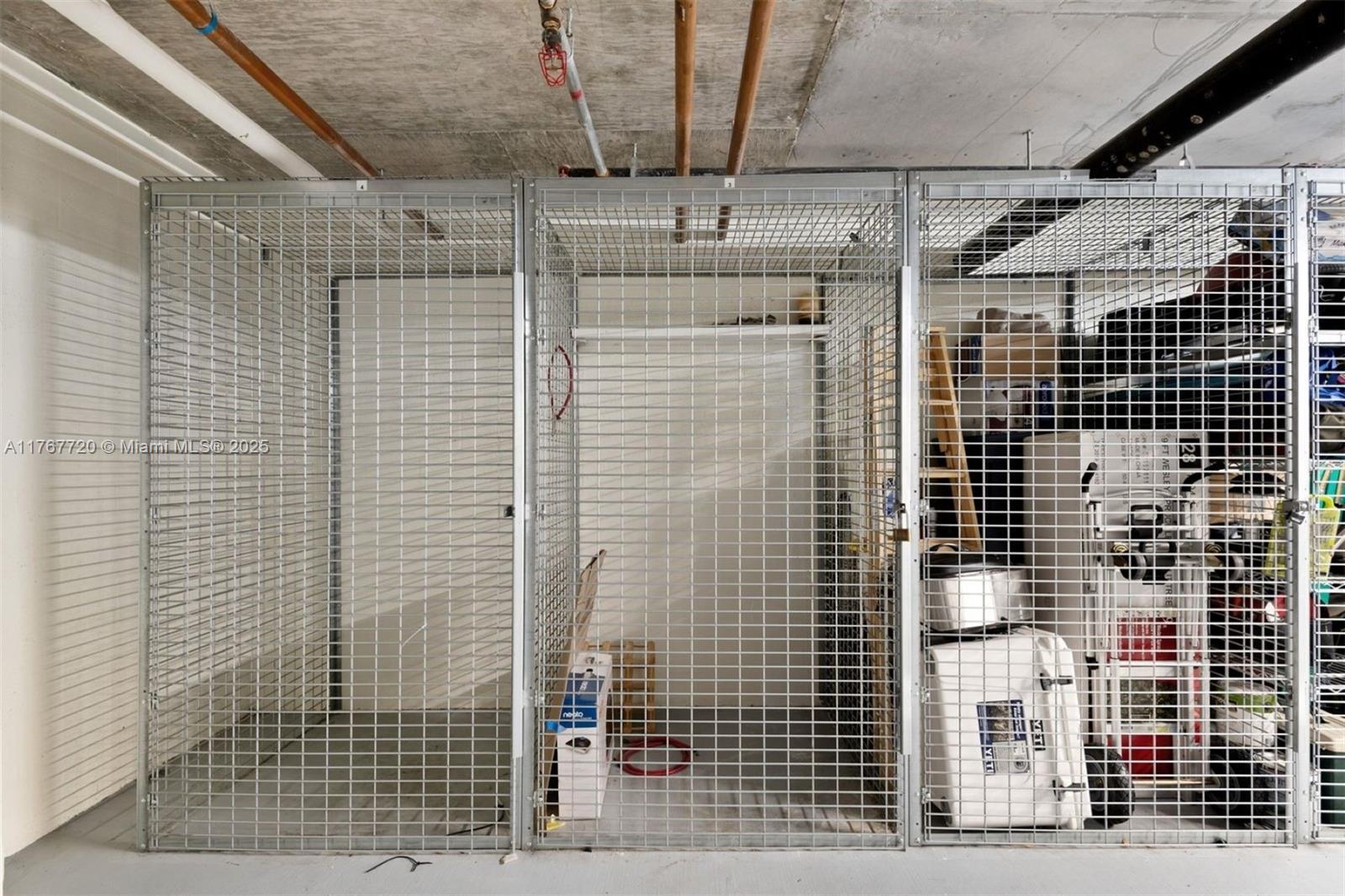 THE PORT RESIDENCES - Residential Lease