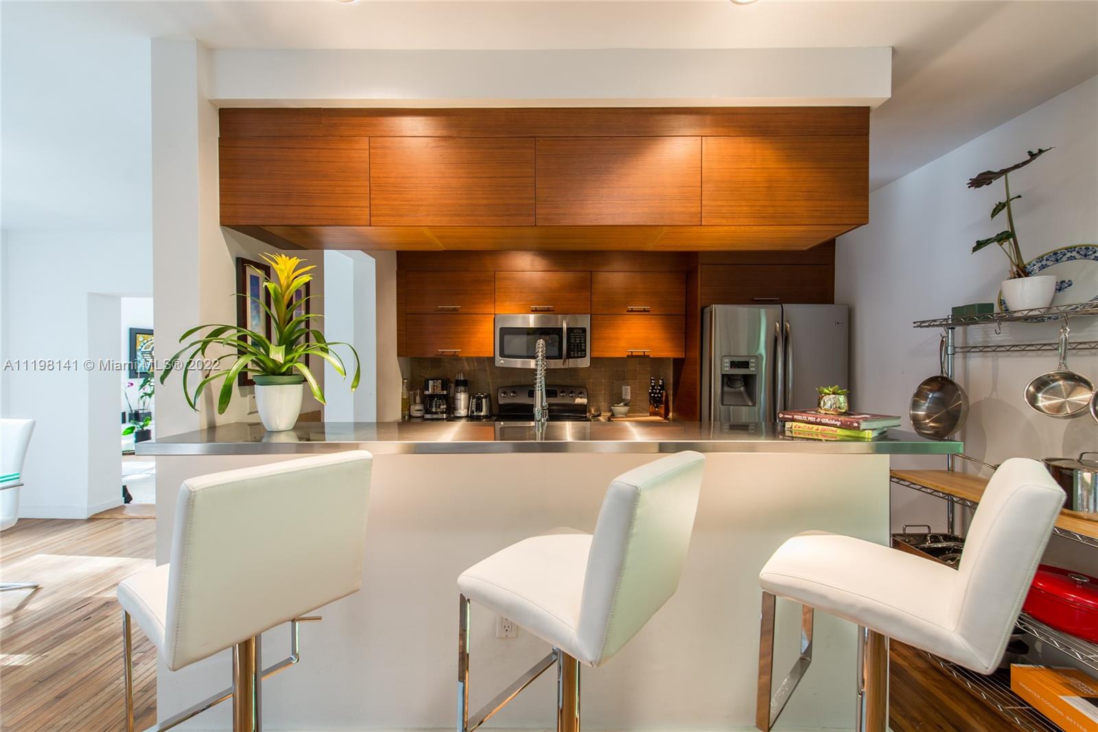 COCONUT GROVE PARK - Residential