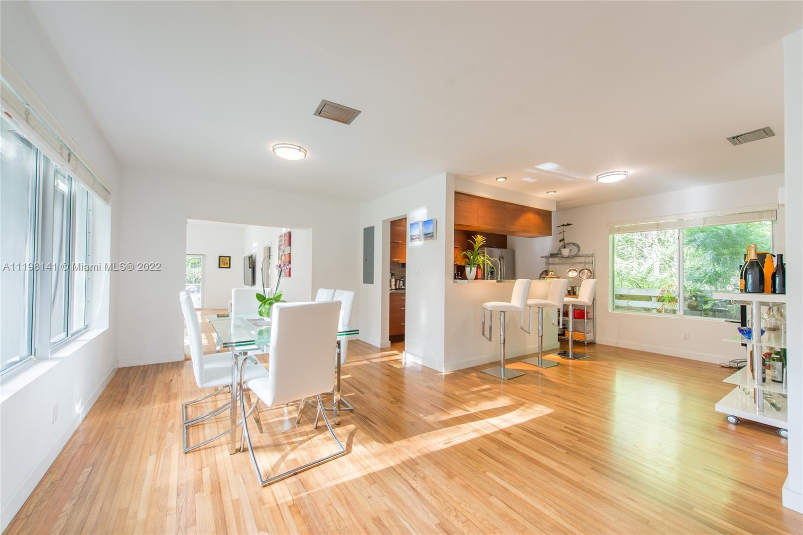 COCONUT GROVE PARK - Residential