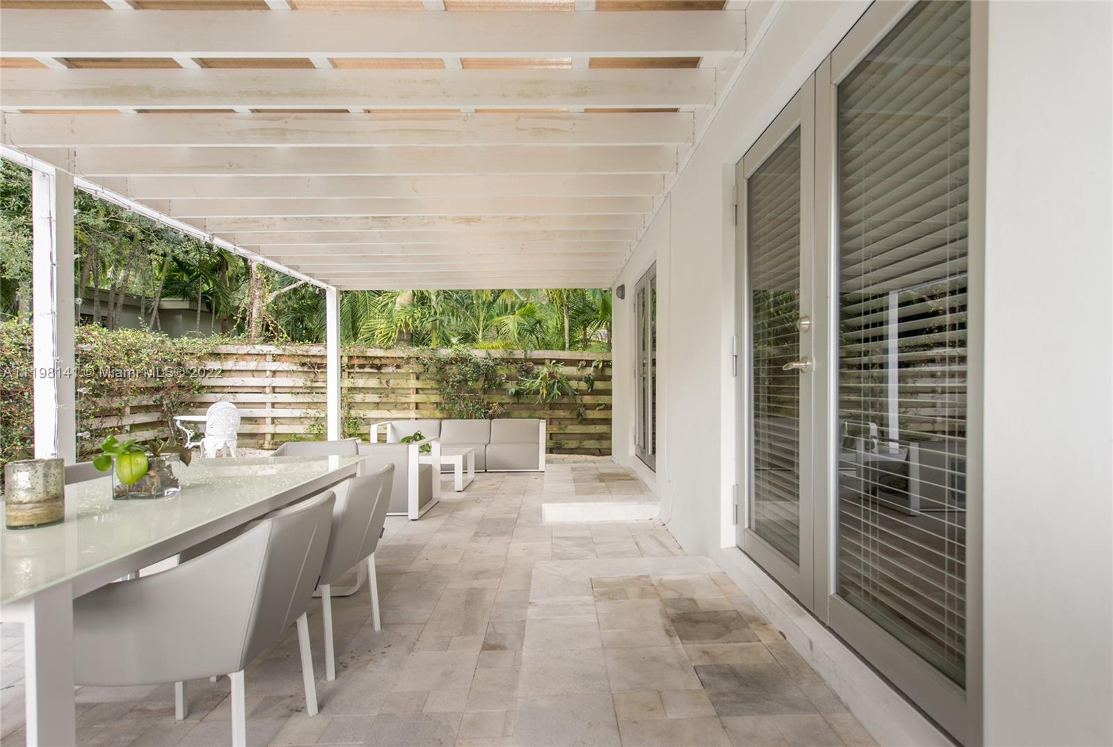 COCONUT GROVE PARK - Residential