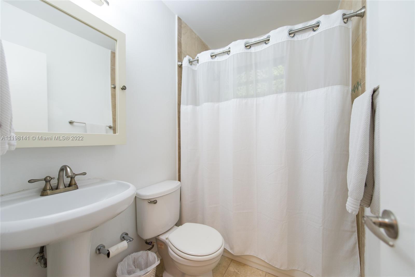 COCONUT GROVE PARK - Residential