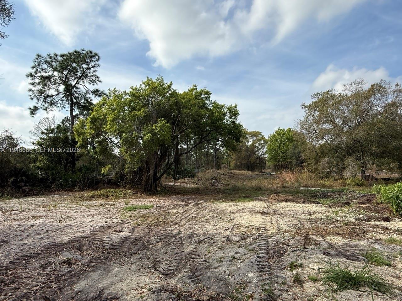 MONTURA RANCH ESTATES - Land