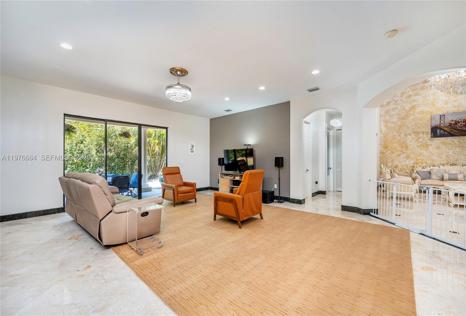 CUTLER CAY - Residential