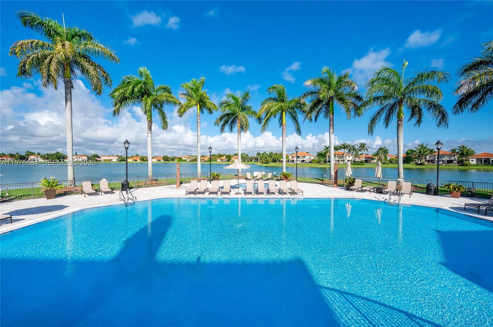 CUTLER CAY - Residential