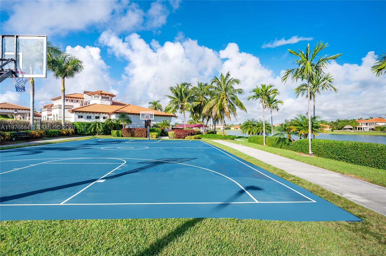 CUTLER CAY - Residential