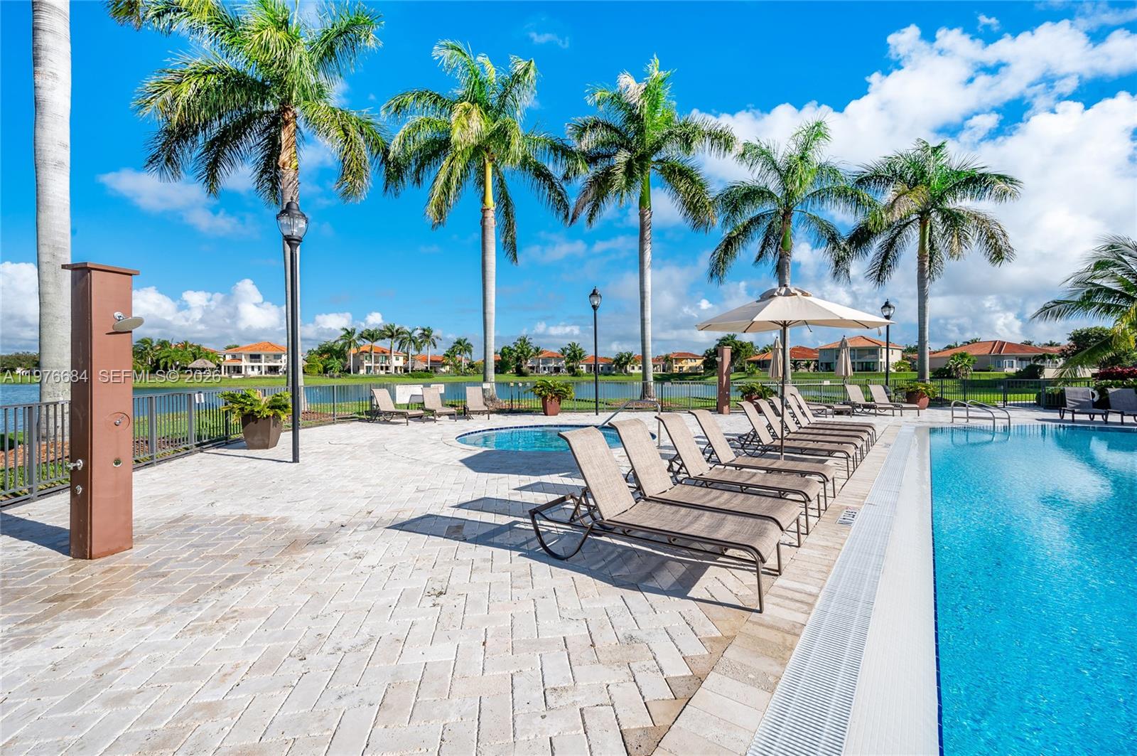 CUTLER CAY - Residential