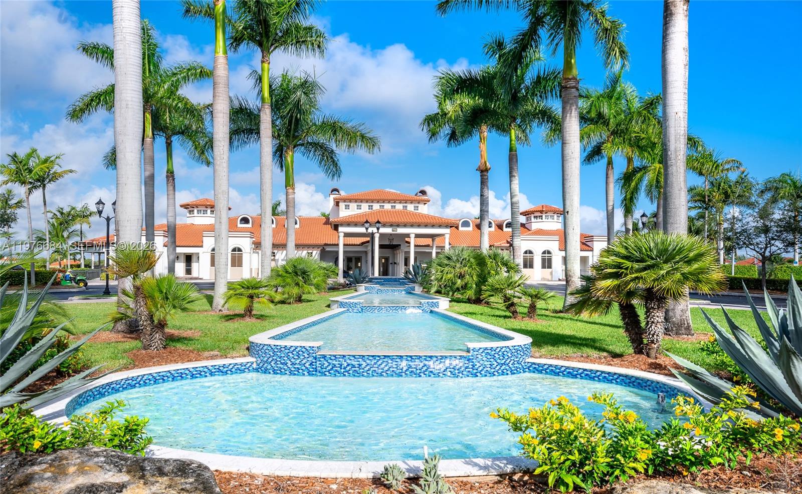 CUTLER CAY - Residential