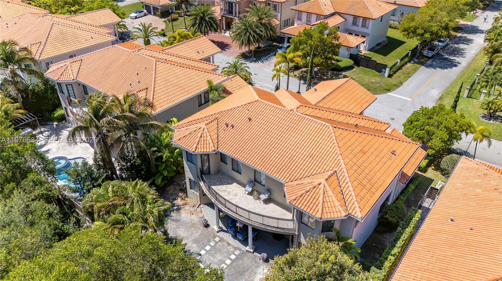 CUTLER CAY - Residential