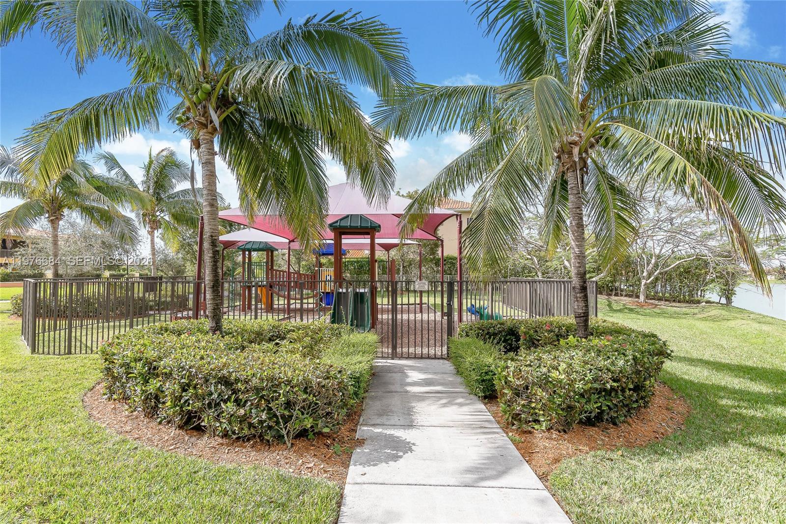CUTLER CAY - Residential