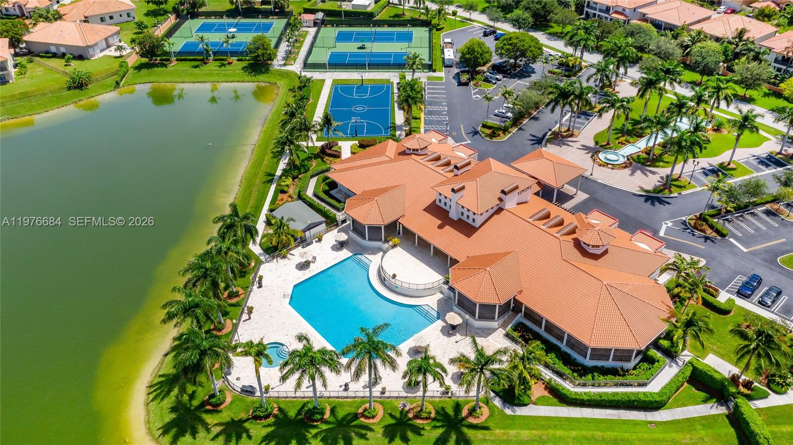 CUTLER CAY - Residential