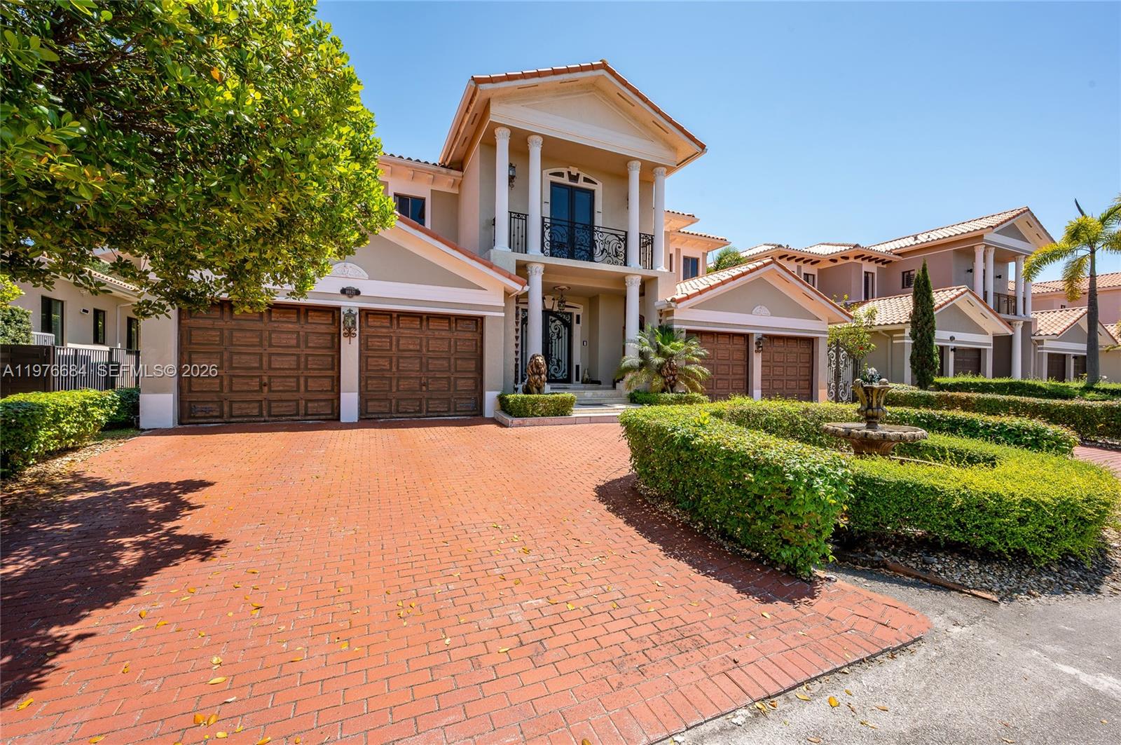 CUTLER CAY - Residential