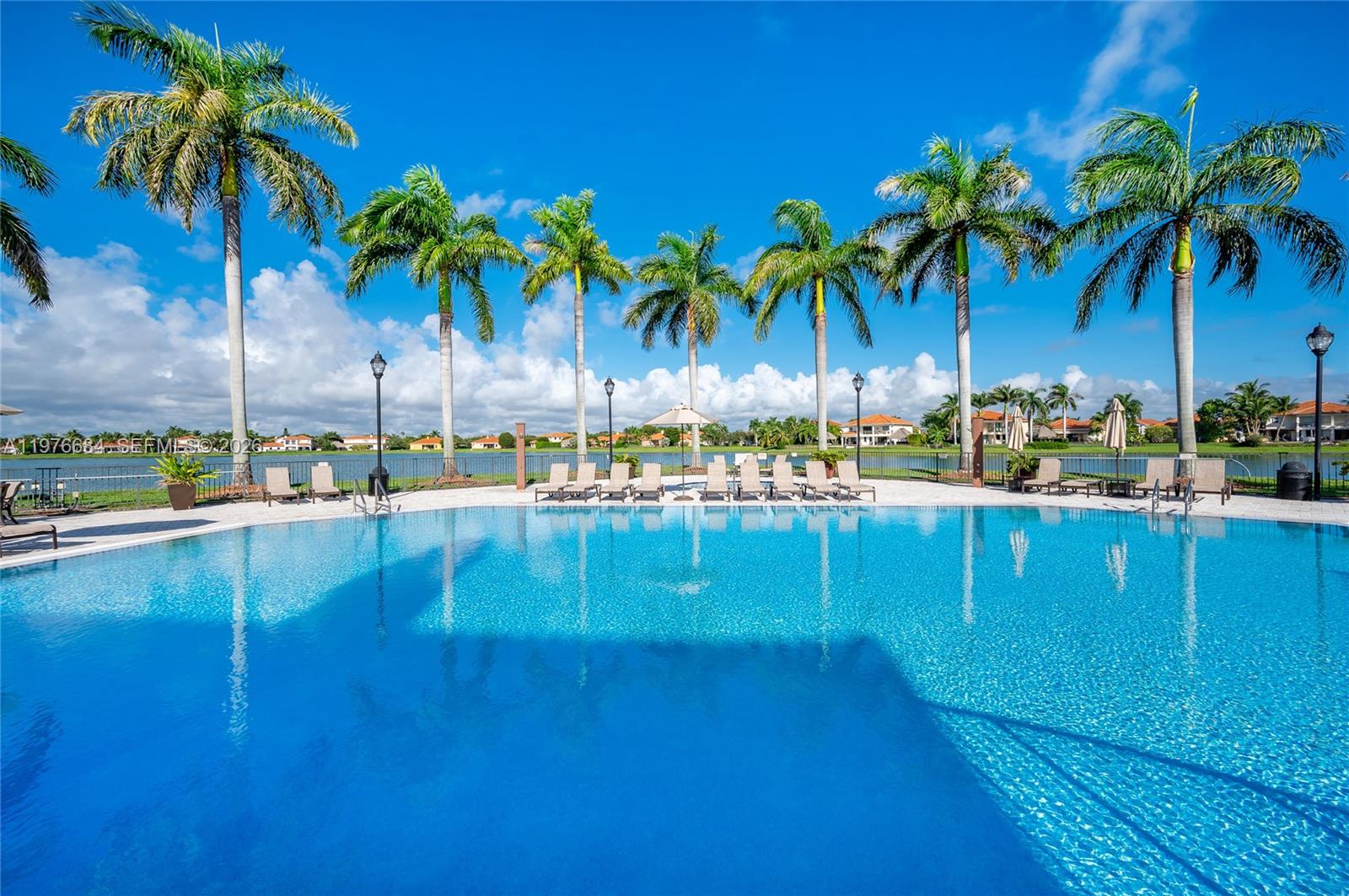 CUTLER CAY - Residential