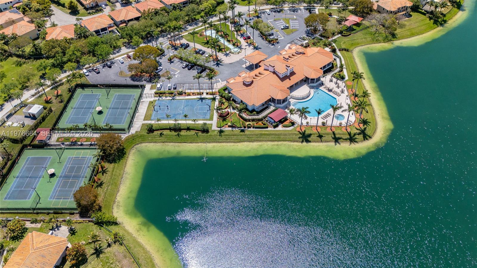 CUTLER CAY - Residential