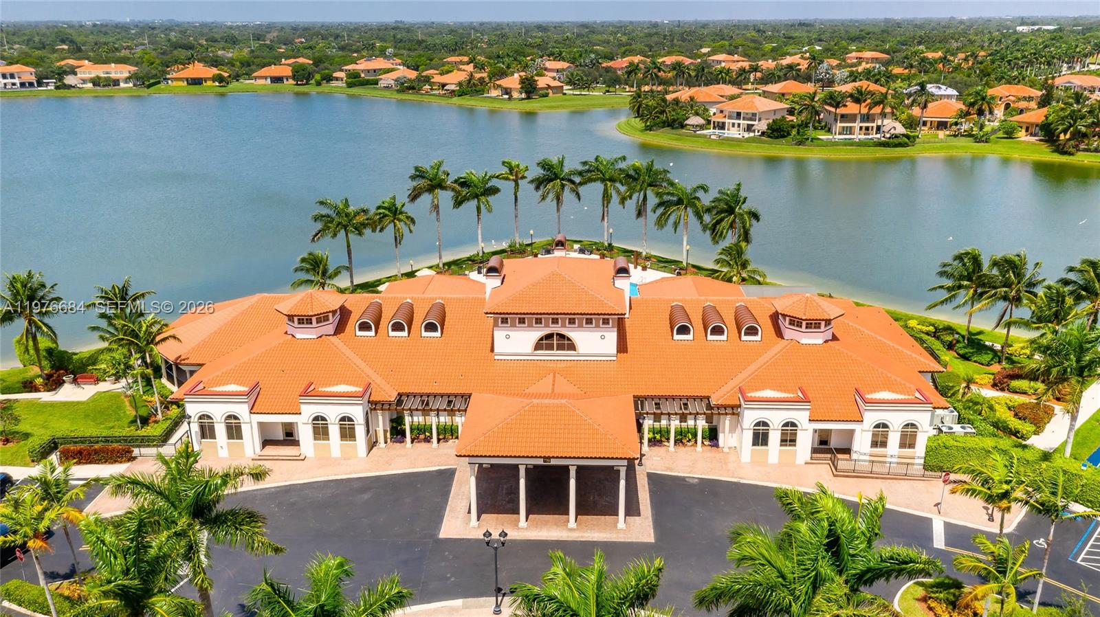 CUTLER CAY - Residential