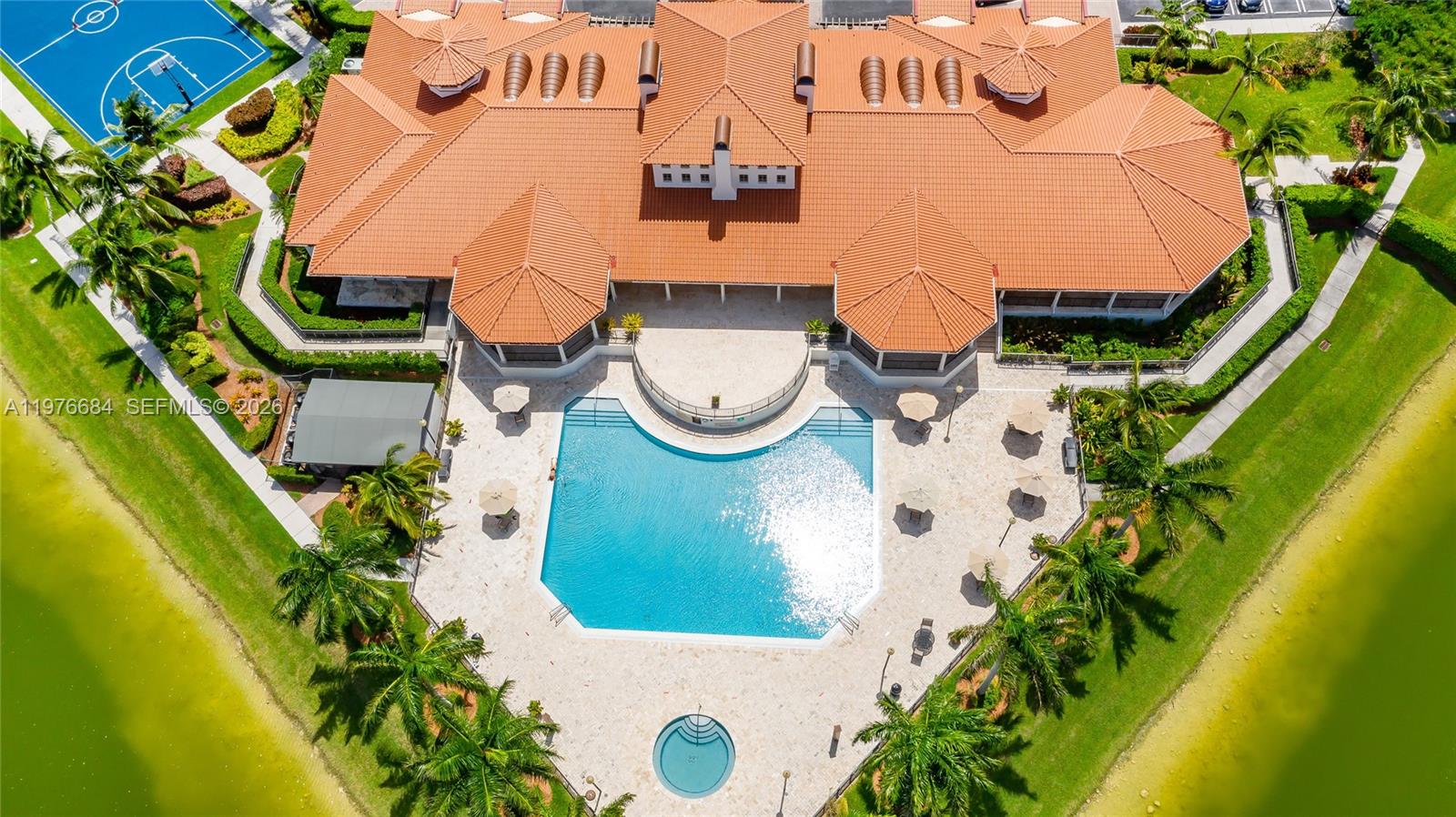 CUTLER CAY - Residential